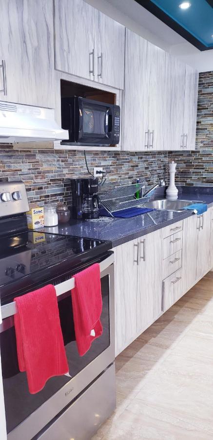 M/H House Cozy And Beautiful House Near The Airport And The Beach Carolina Luaran gambar
